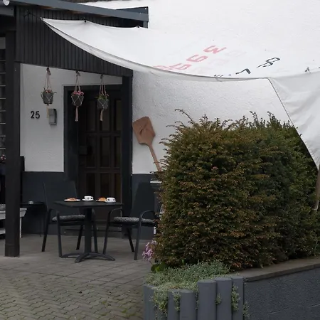 Ferienwohnung Backes Ettringen  Exterior foto